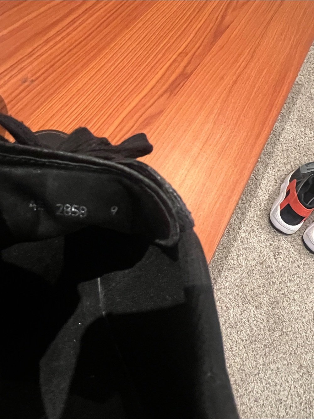 Prada Black Men’s Low-Top Athletic Sneakers - Picture 8 of 8